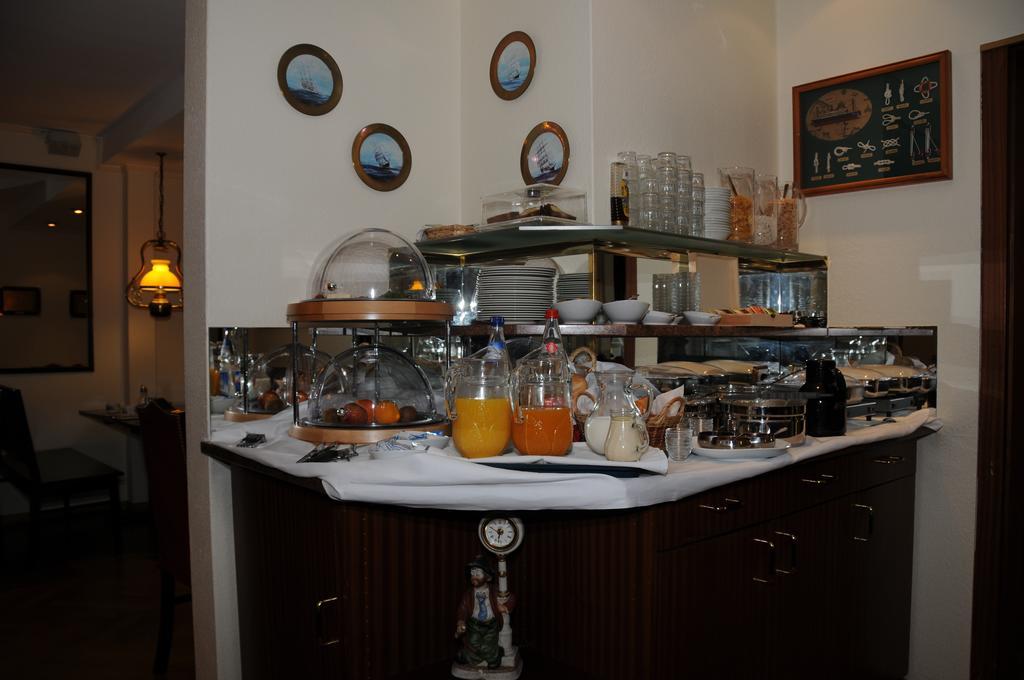 Hotel Admiral Wiesbaden Buitenkant foto